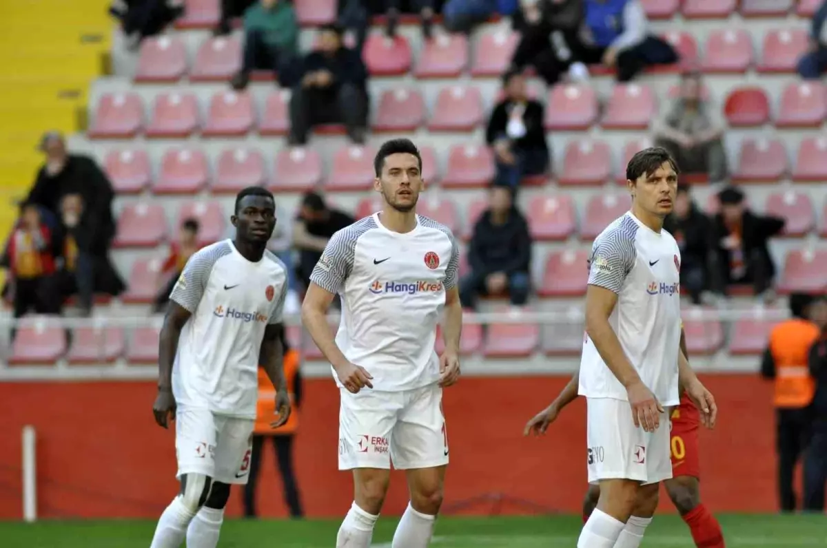 Spor Toto Süper Lig: Kayserispor: 3 Ümraniyespor: 1 (Maç sonucu)