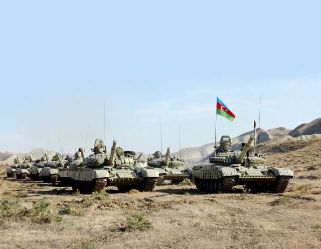 Azerbaycan ve Ermenistan arasında çatışma çıktı: 3 Azeri asker şehit Azerbaycan ve Ermenistan arasında çatışma çıktı: 3 Azeri asker şehit