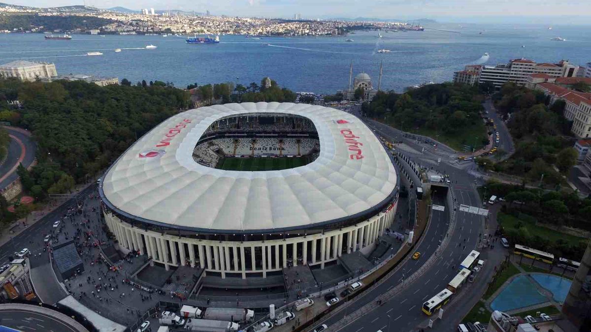 Beşiktaş\'ta stat sponsorluğu için dev görüşmeler