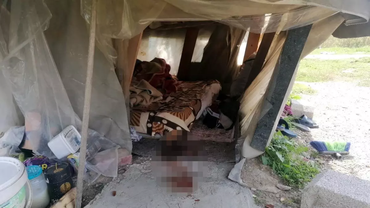 Bıçaklanan hurdacı öldü, yakalanan 2 şüpheli tutuklandı