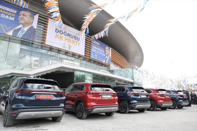 Kabine üyeleri, Ankara Spor Salonu'na Togg ile geldi Kabine üyeleri, Ankara Spor Salonu'na Togg ile geldi