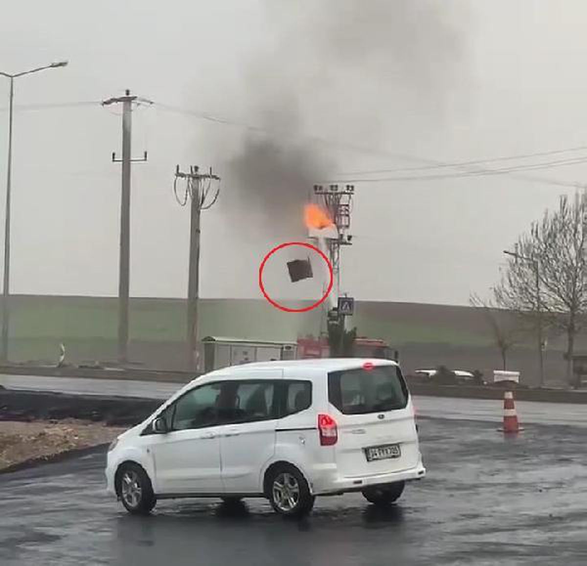 Trafo alev alev yandı