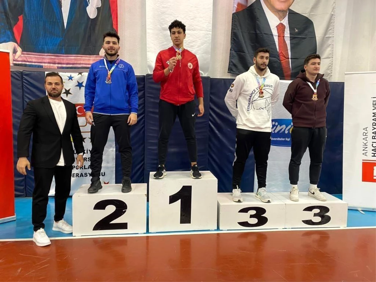 Anadolu Üniversiteli sporculardan ÜNİLİG Karate Türkiye Şampiyonası\'nda büyük başarı