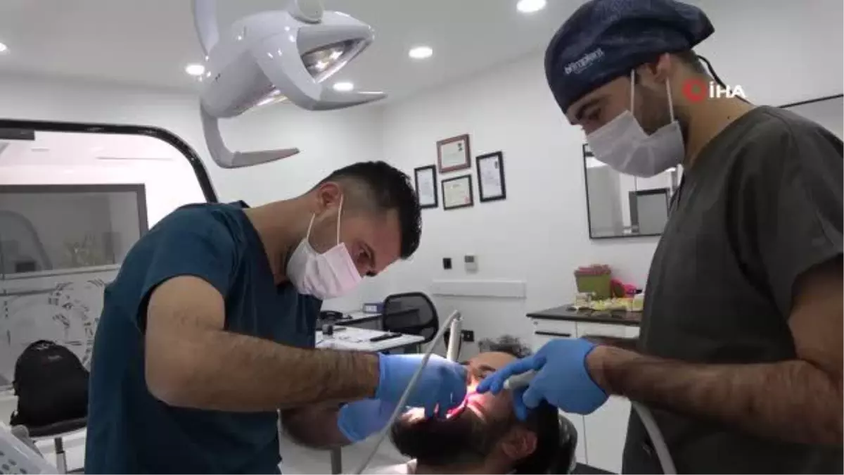 Diş doktoru uyardı: 'İftarda ve sahurda mutlaka dişlerinizi fırçalayın'