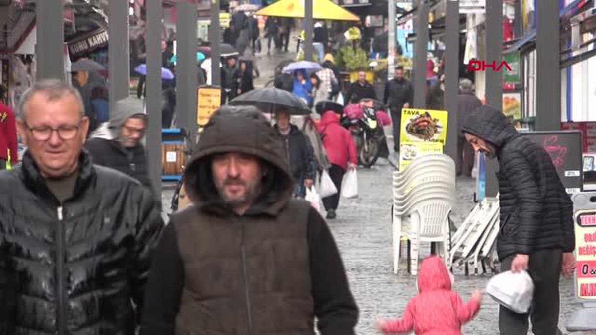 Edirne'de yağmur ve dolu etkili oldu