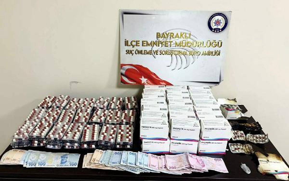 İzmir\'de uyuşturucu operasyonu: 6 bin 358 sentetik hap ele geçirildi