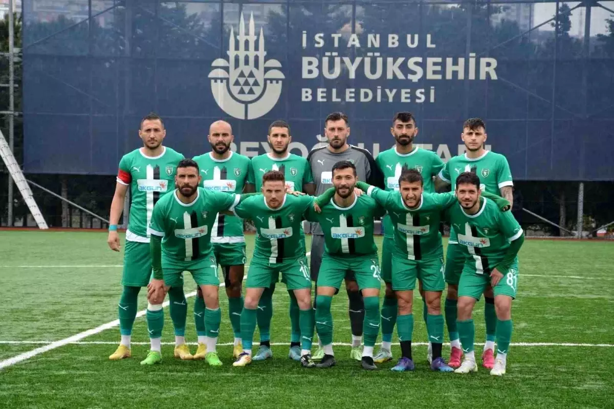 TFF 3. Lig: Beyoğlu Yeni Çarşı Spor: 1 Efeler 09 SFK: 1