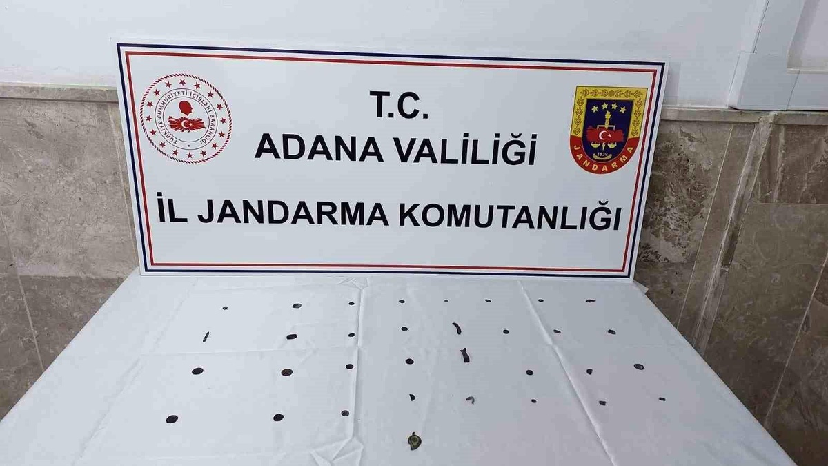 Adana\'da 33 parça tarihi eser ele geçirildi