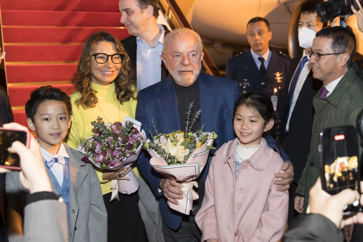 Brezilya Devlet Başkanı Lula da Silva Resmi Ziyaret İçin Çin\'de