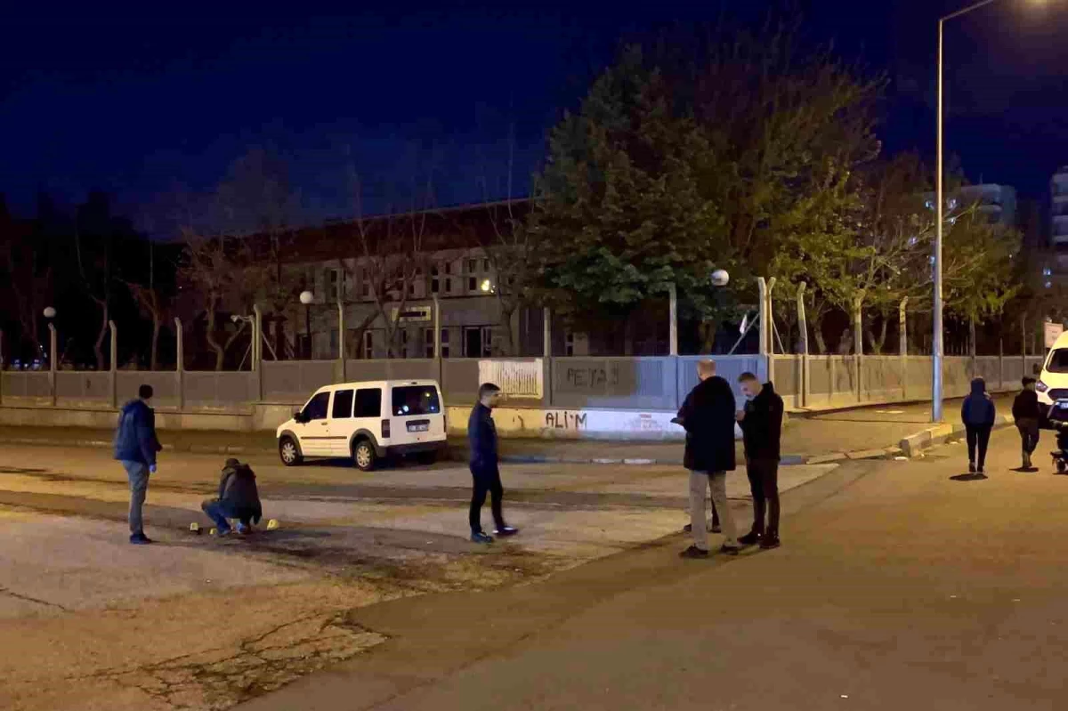 Diyarbakır\'da silahlı kavga: 1 yaralı