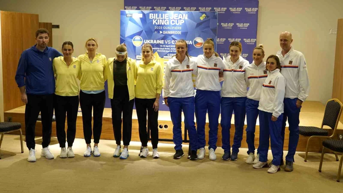 Dünya Tenisinin Yıldızı Barbora Krejcikova\'dan depremzedelere anlamlı destek