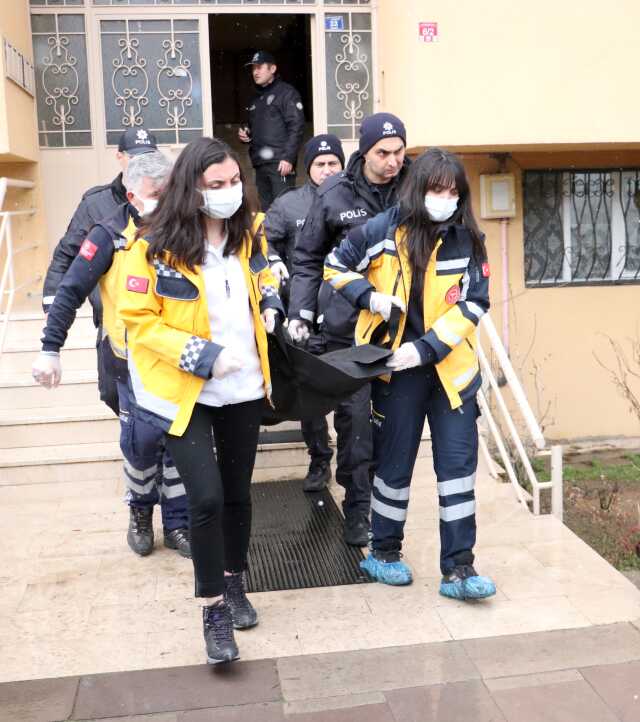 Erzurum'da üniversite öğrencisi bıçakla annesini öldürdü, babasını yaraladı