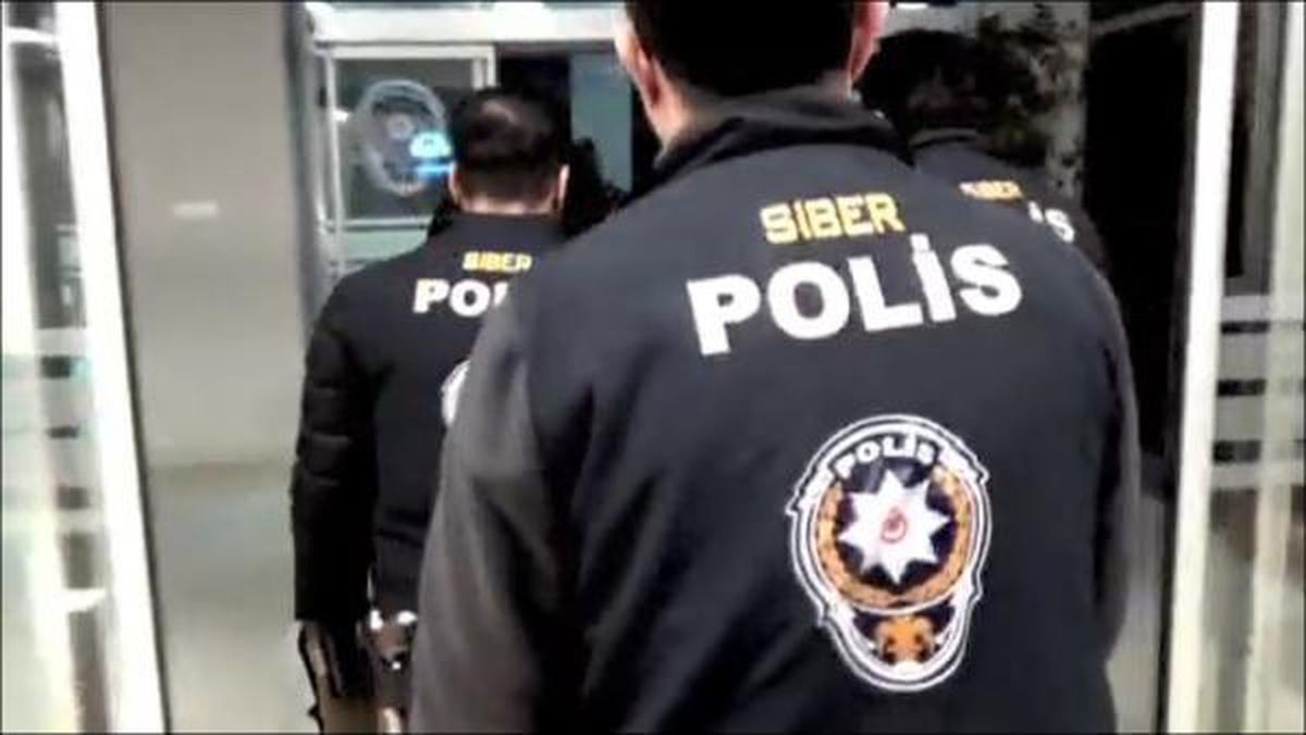 Hackerlara yönelik operasyonda 20 şüpheli gözaltına alındı