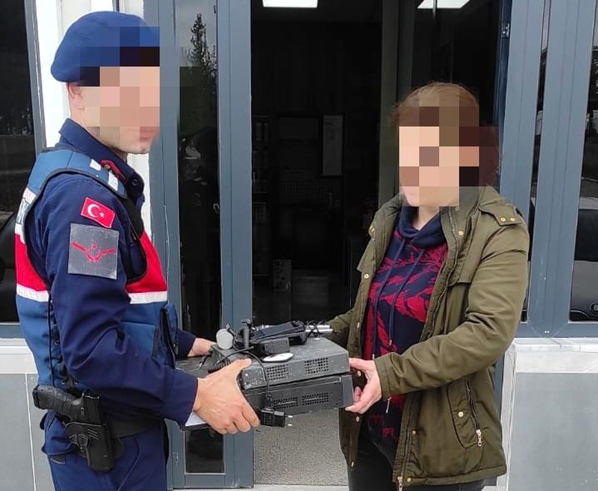 Kamu binasından çalınan cihazlar jandarma ekiplerince bulundu