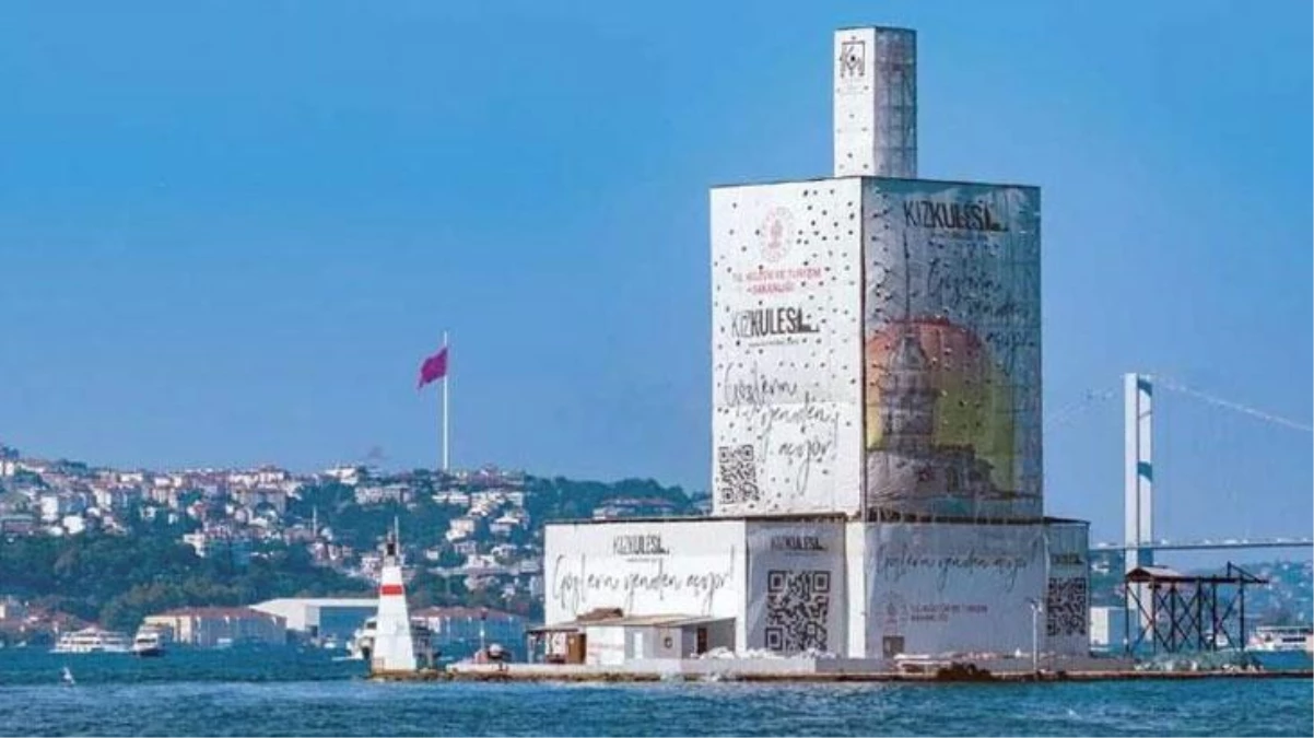 Brandalar kaldırıldı, tarihi yapı ortaya çıktı! İşte İstanbul\'un simgelerinden Kız Kulesi\'nin son görüntüsü