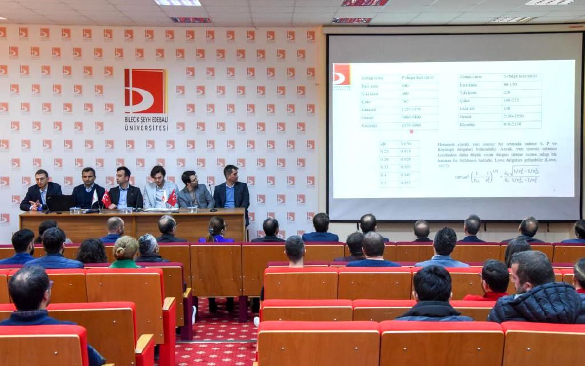 Prof. Dr. Karakurt, Bilecik\'in depremselliği ve alınması gereken önlemler hakkında bilgi verdi