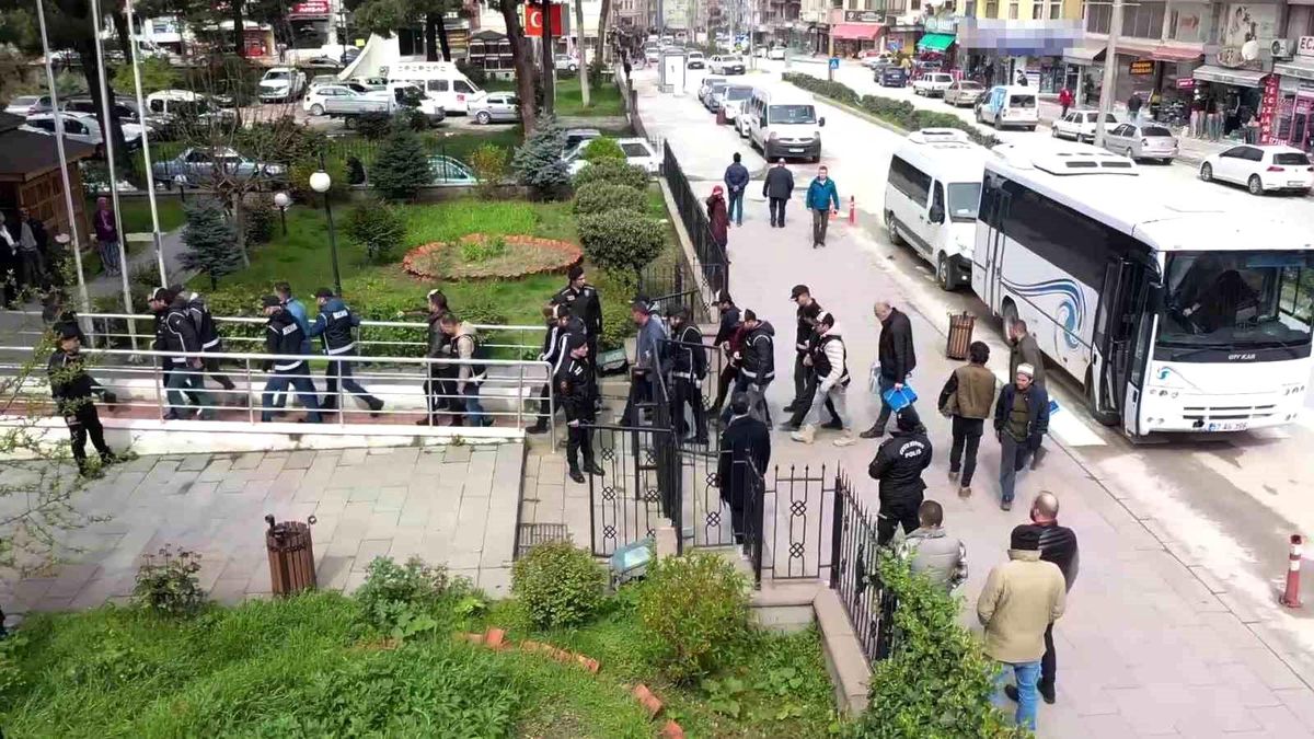 Sinop\'ta dev akaryakıt yolsuzluğunda 7 tutuklama