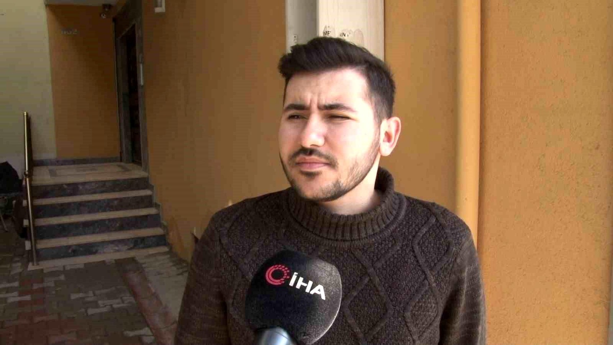 Ümraniye\'de ev sahibi ile kiracının fahiş zam kavgası kamerada