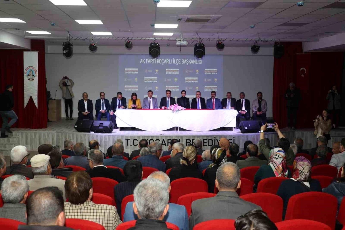 AK Parti\'nin Aydın milletvekili adayları Koçarlı\'da seçmenlerle buluştu