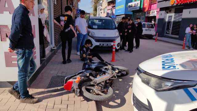 Anne ile 9 yaşındaki kızına çarpan 12 yaşındaki çocuk: 'Babam beni öldürür' Anne ile 9 yaşındaki kızına çarpan 12 yaşındaki çocuk: 'Babam beni öldürür'