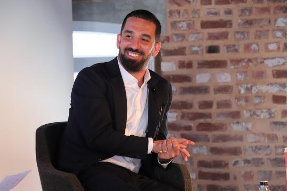 Arda Turan Eyüpspor\'un yeni teknik direktörü