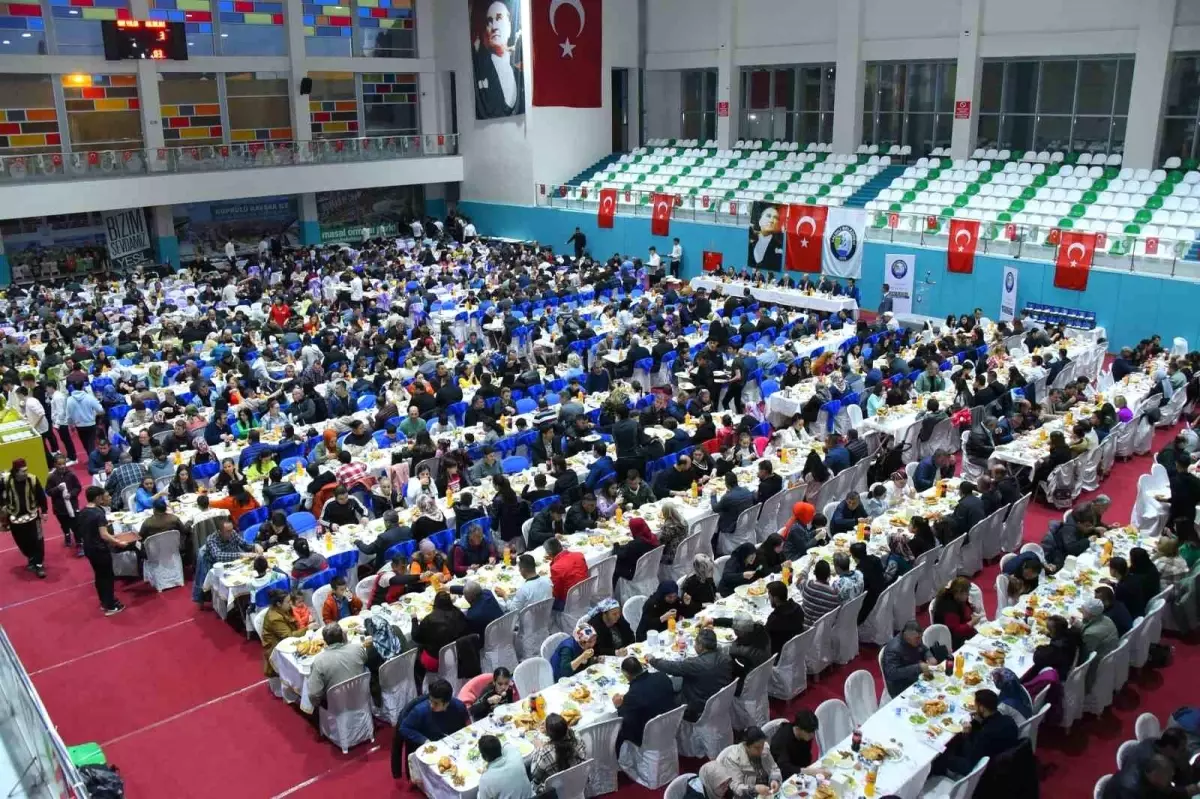 Başkan Kayda, belediye personeli ile iftar yaptı