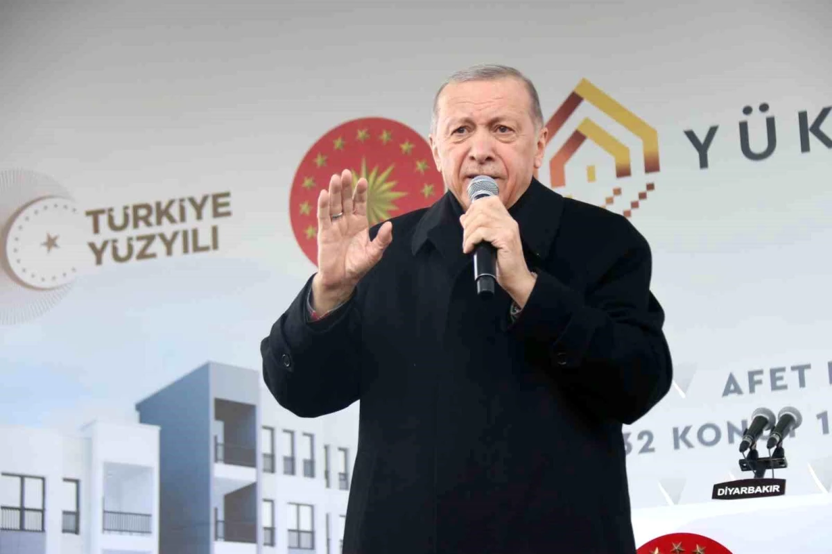 Cumhurbaşkanı Erdoğan: "Milletimizin geleceğinde eli kanlı canilerin cirit attığı bir Türkiye fotoğrafına asla yer yok"