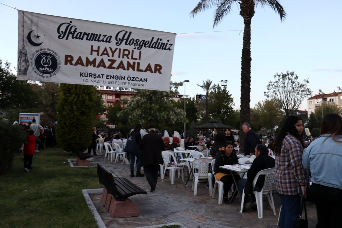 Cumhuriyet Parkı Nazilli\'yi ağırladı