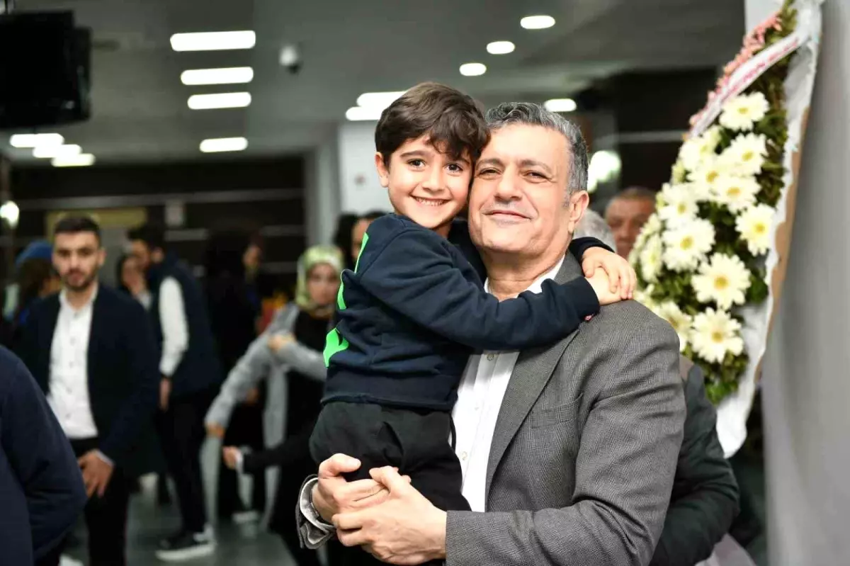 Esenyurt'ta sağlık çalışanları iftarda buluştu