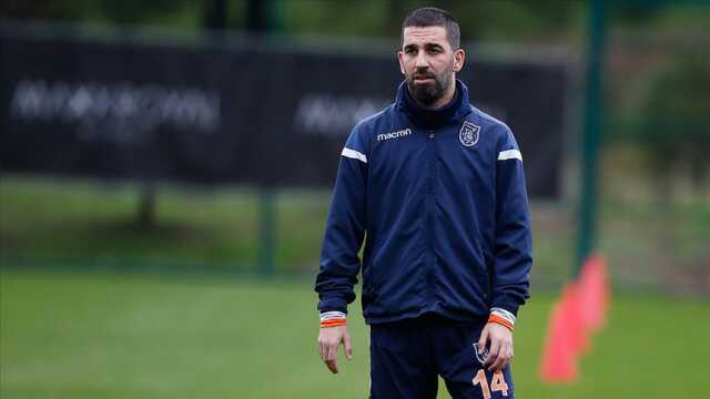 Eyüpspor'un yeni teknik direktörü Arda Turan oldu Eyüpspor'un yeni teknik direktörü Arda Turan oldu