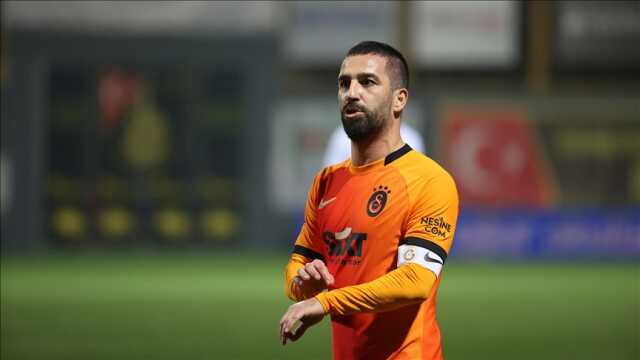Eyüpspor'un yeni teknik direktörü Arda Turan oldu Eyüpspor'un yeni teknik direktörü Arda Turan oldu