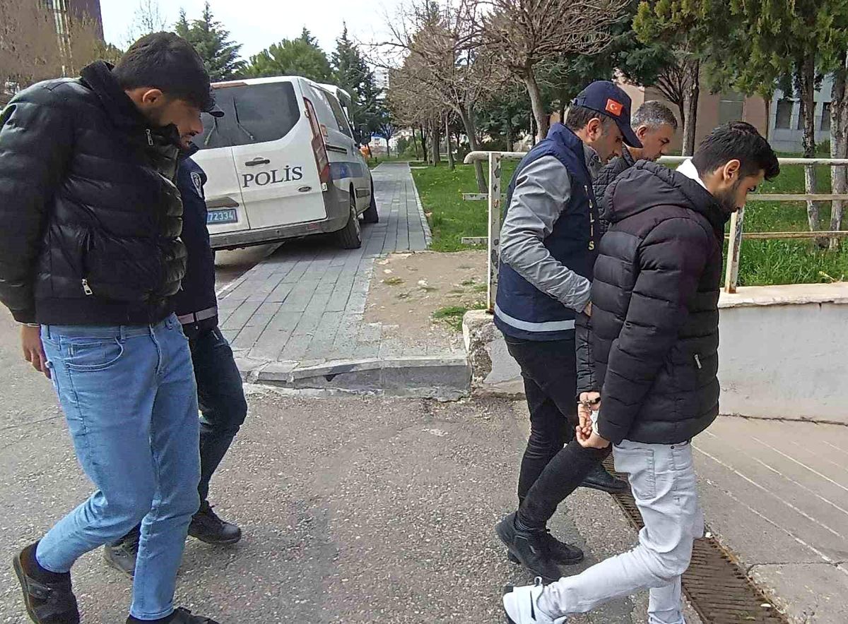Muhasebeciden 148 bin lira çalan 2 şahıs yakalandı