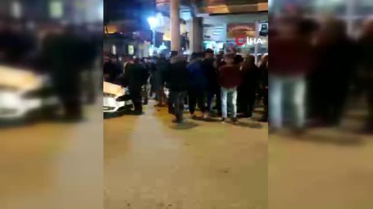 Nusaybin'de otomobil ile ticari araç çarpıştı: 2 yaralı