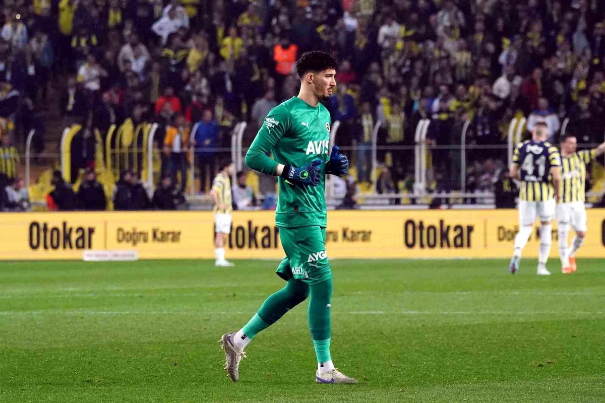 Altay Bayındır MKE Ankaragücü maçında yok