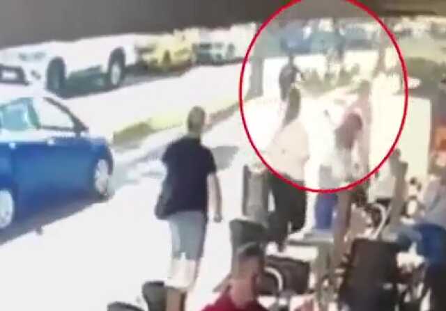 Aniden önüne çıkan köpek kaza yapmasına sebep oldu Aniden önüne çıkan köpek kaza yapmasına sebep oldu