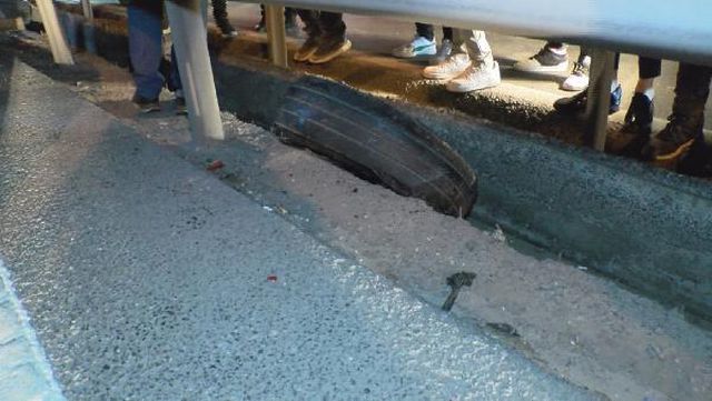İstanbul'da makas atan araç zincirleme kazaya neden oldu: 1 ölü, 5 yaralı