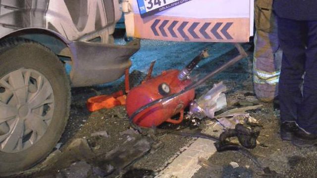 İstanbul'da makas atan araç zincirleme kazaya neden oldu: 1 ölü, 5 yaralı
