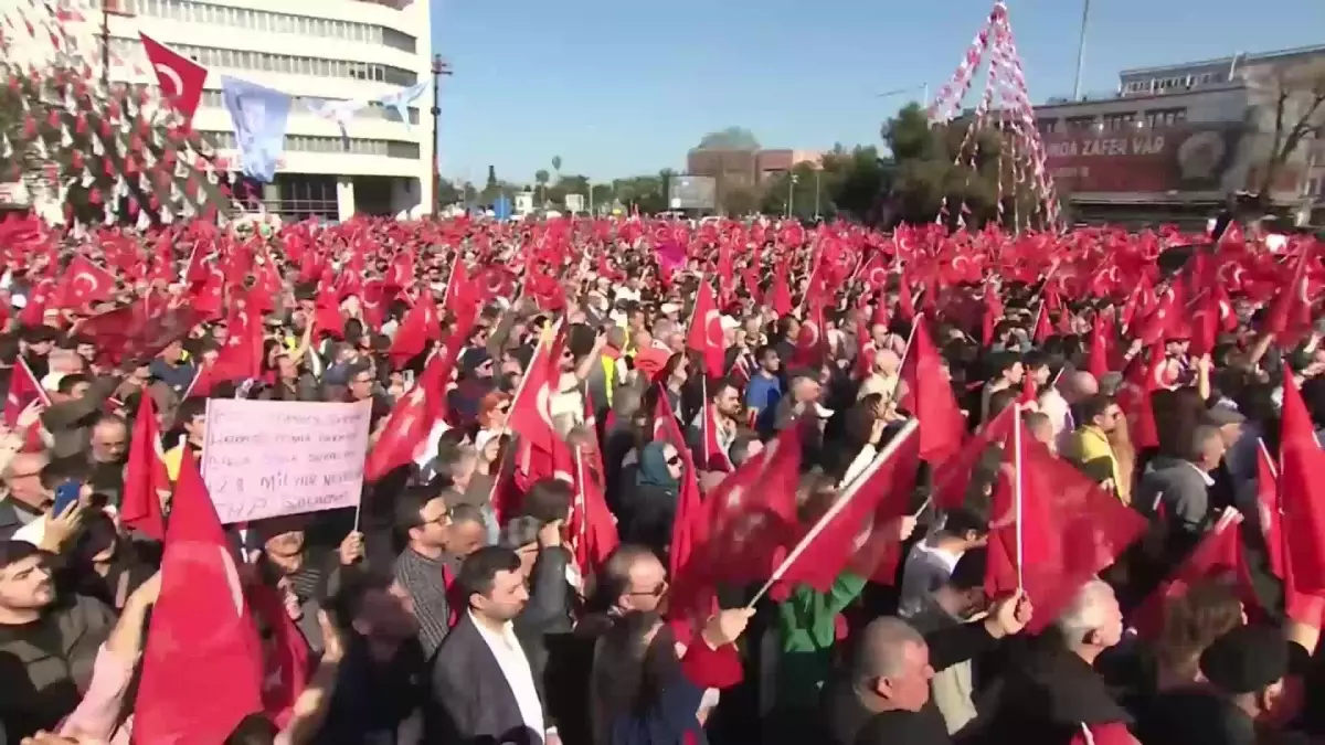 İmamoğlu Samsun\'da: "Sizleri Yok Sayan, Önemsemeyen, Suratı Asık, Hakaret Eden, Hırpalayan, Söver Gibi Konuşan Hangi Yönetici Varsa Ona Haddini...