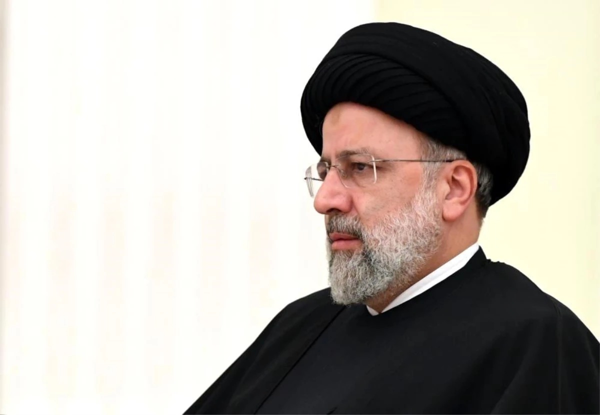 İran Cumhurbaşkanı Reisi: "Başörtüsü sorununu kültürel yaklaşımla çözme arayışındayız"