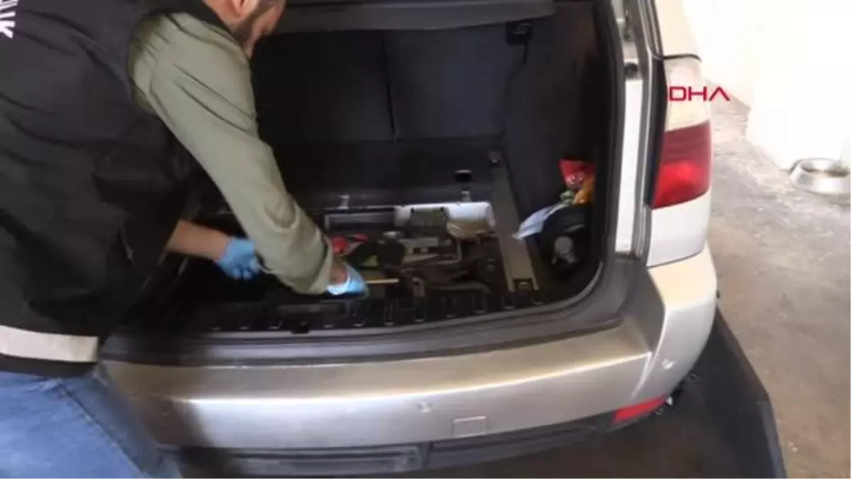 Kapıkule\'de 44 güvercin ele geçirildi; 1 gözaltı