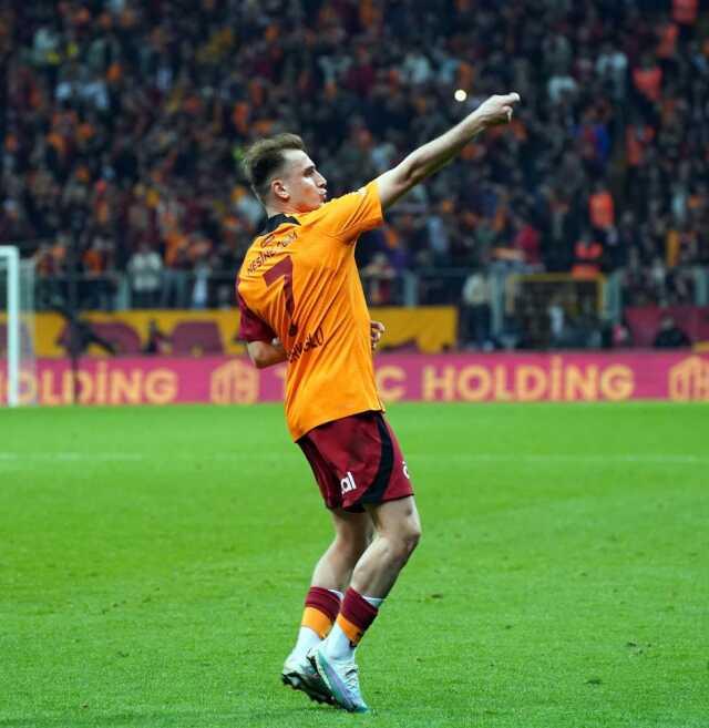 Kerem Aktürkoğlu'nun golünden sonra Mertens'in tepkisi olay oldu! Paylaşmayan Galatasaraylı kalmadı