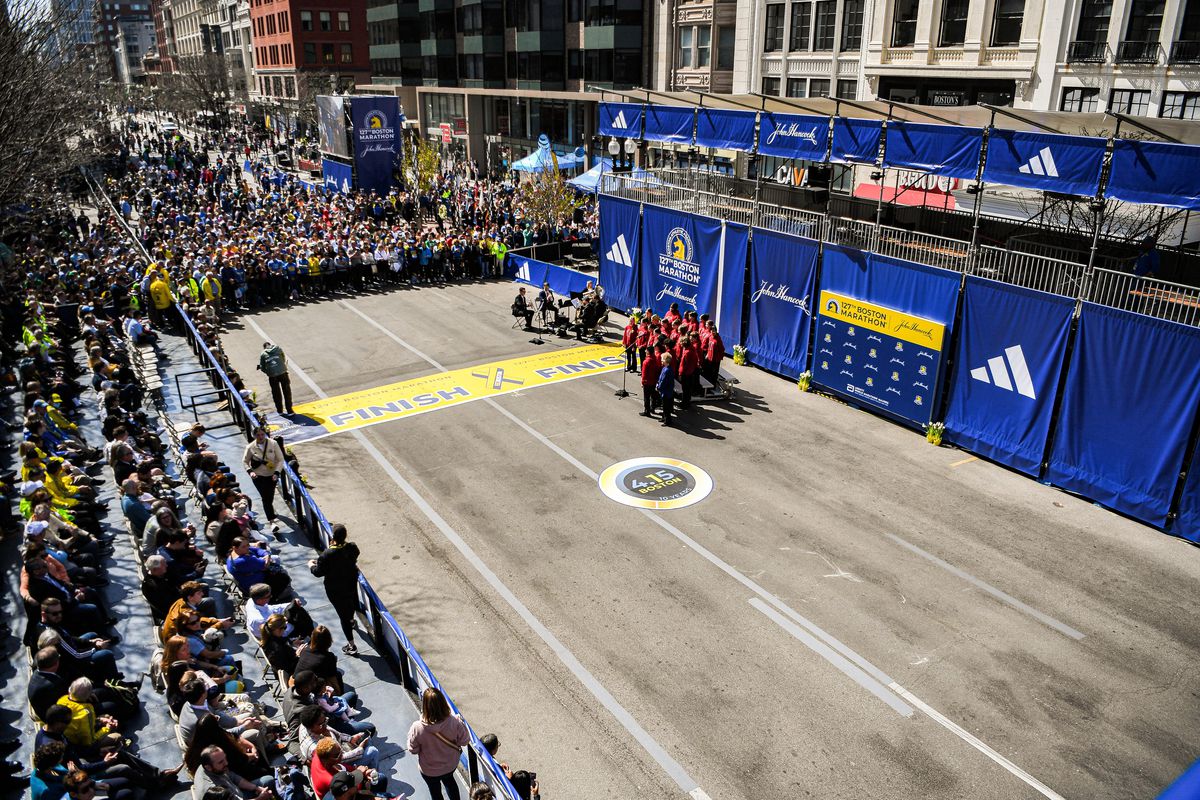 ABD\'de Boston Maratonu Bombalı Saldırısında Ölenler Anıldı