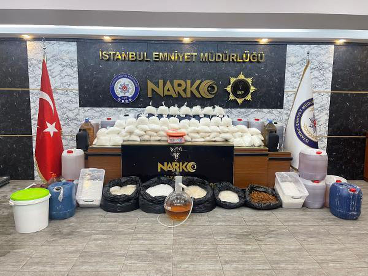 Bakan Soylu: İstanbul\'da 654 kilo metamfetamin ele geçirildi