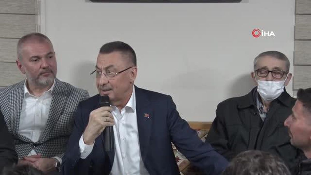 Cumhurbaşkanı Yardımcısı Oktay Ankara'da gençlerle sahur yaptı