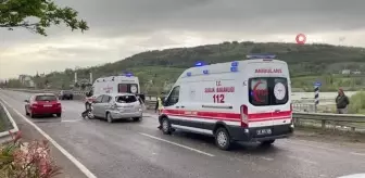 Direksiyon hakimiyetini kaybeden sürücü demir bariyerlere çarptı