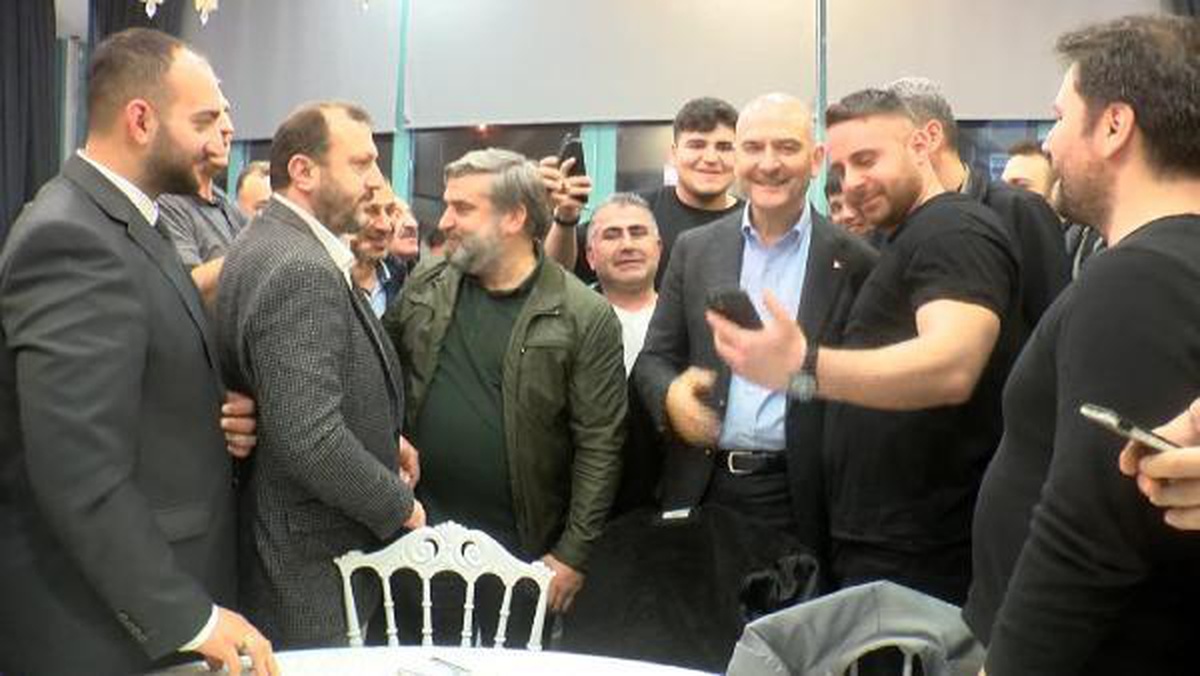 İSTANBUL-SOYLU: ANAYASA MAHKEMESİ\'NİN YAPAMADIĞINI DİYARBAKIR ANNELERİ YAPTI