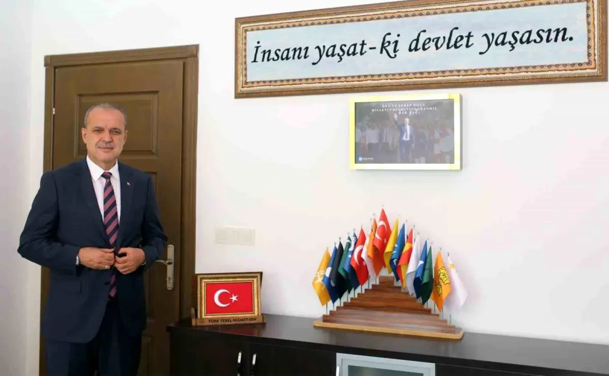 Başkan Uzundemir\'den Kadir Gecesi mesajı