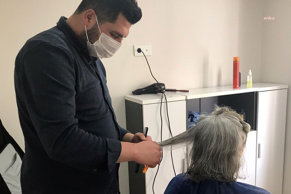 Çankaya Belediyesi'nin Depremzedelere Desteği Sürüyor