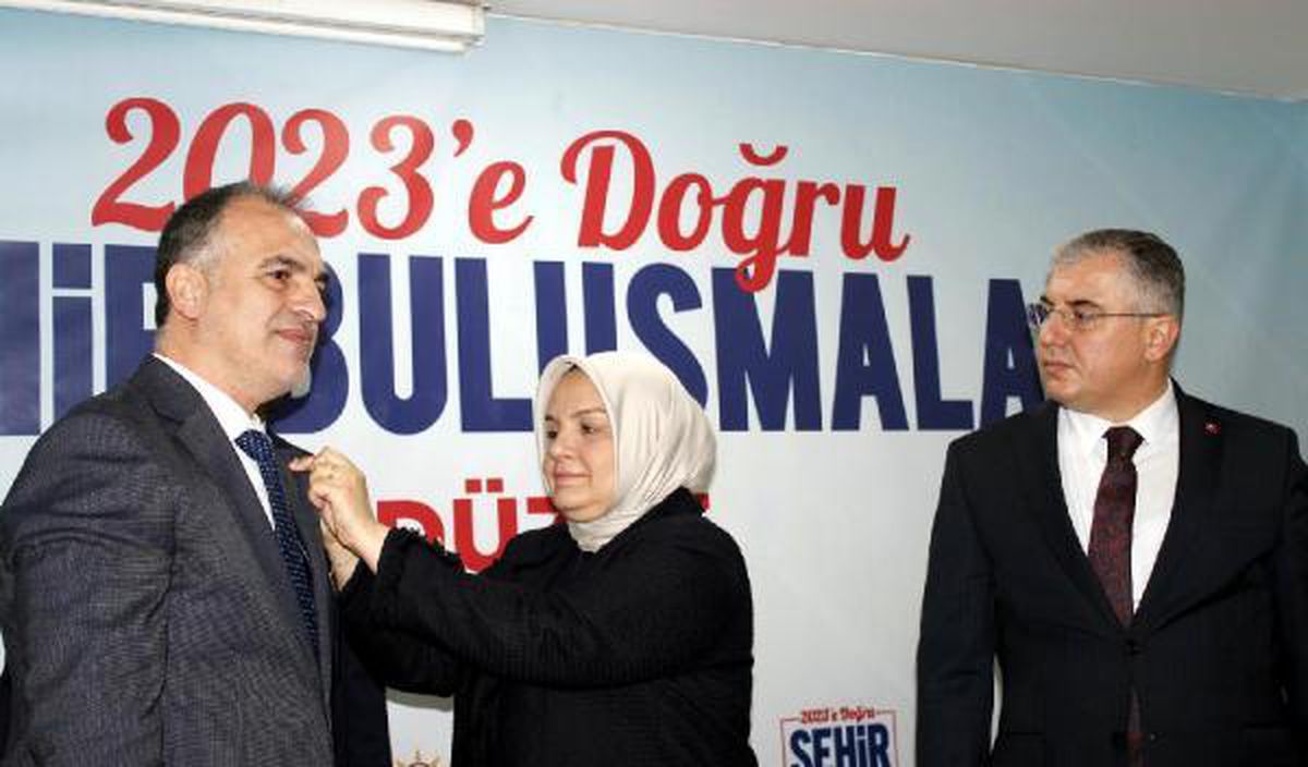 Düzce\'de TDP\'den istifa eden 44 kişi, AK Parti\'ye katıldı