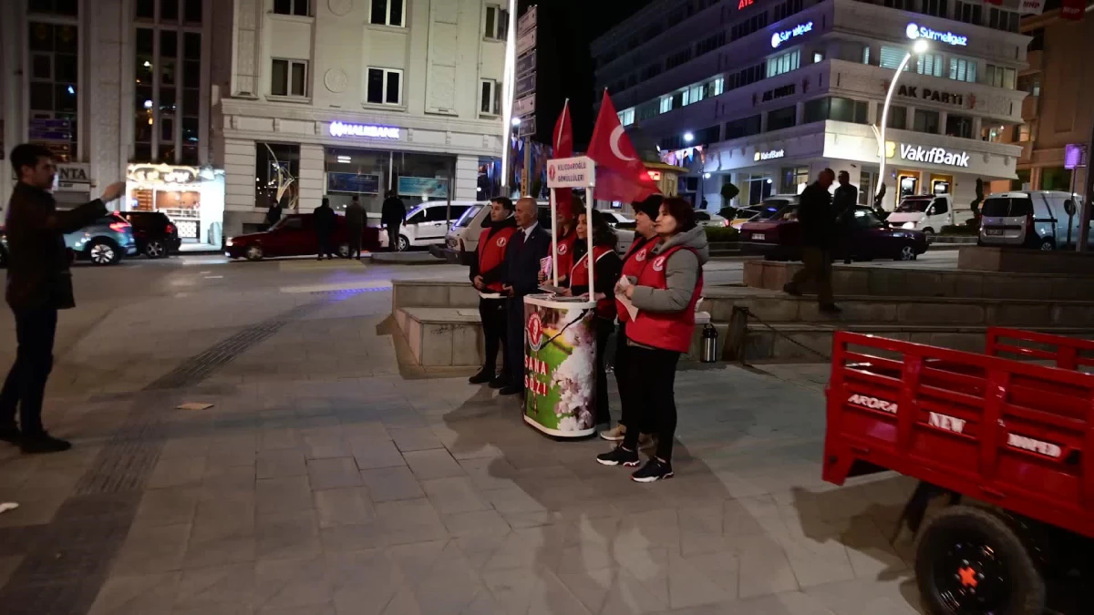 Kılıçdaroğlu Gönüllüleri, Yozgat\'taki Çalışmalarını Sürdürüyor
